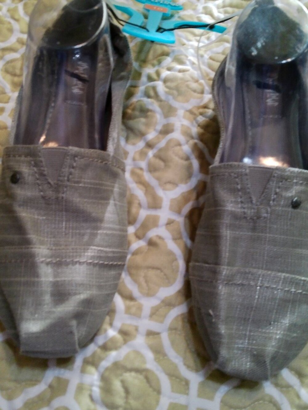 MAD LOVE SHOES GRAY NEW GOOD CONDITION SIZE 10